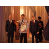 Глава адм-ции А.В.Голубев,нач-к УВД В.И. Иванов, глава города А.М. Тихонов.JPG